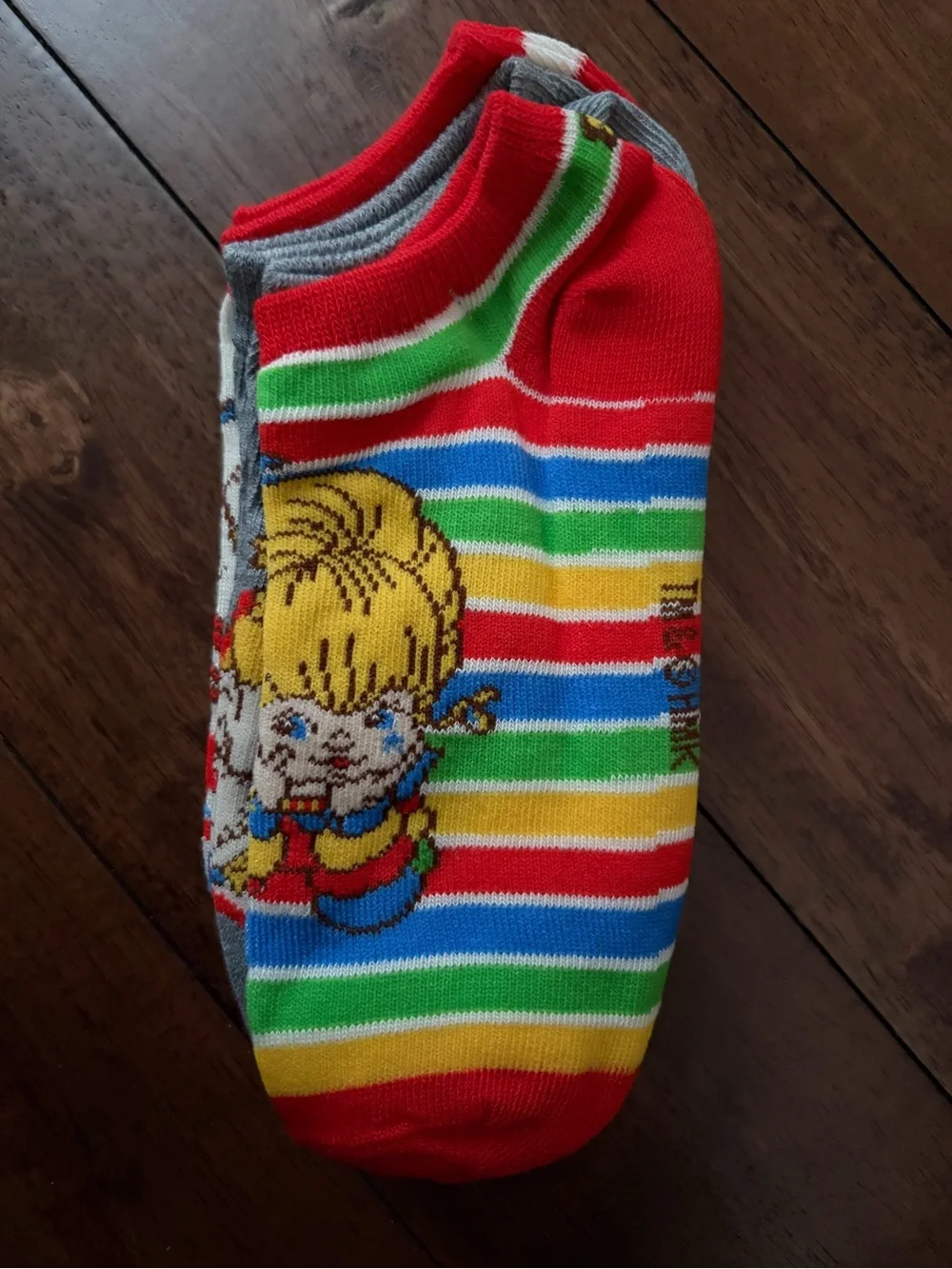 Kids Character Crew Socks - Yellow with Rainbow Brite 🌈